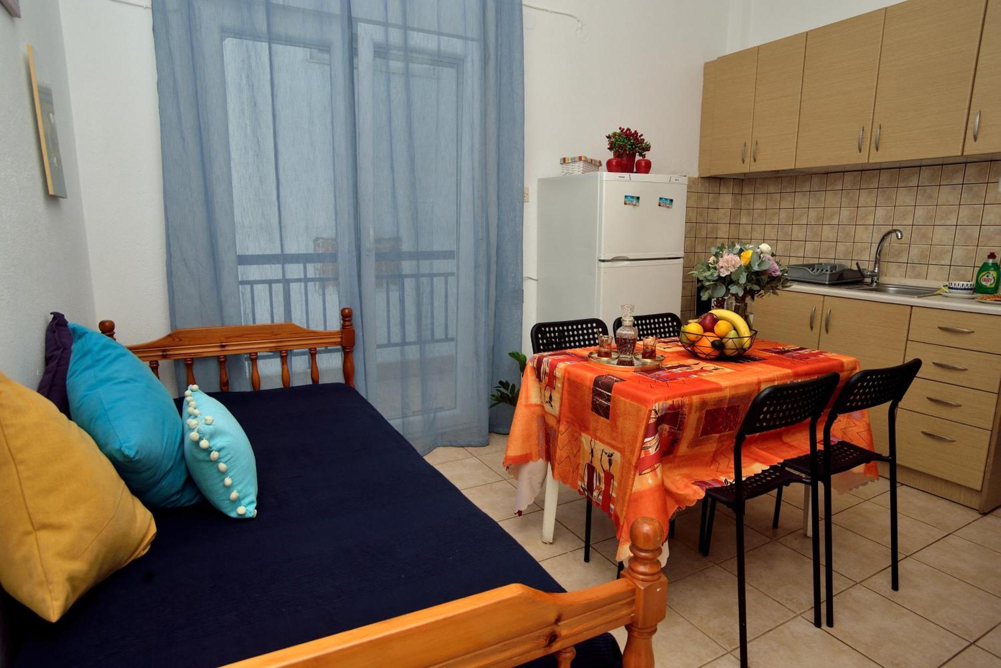 Maria Konstantinidis Apartments Nea Poteidaia Exterior foto